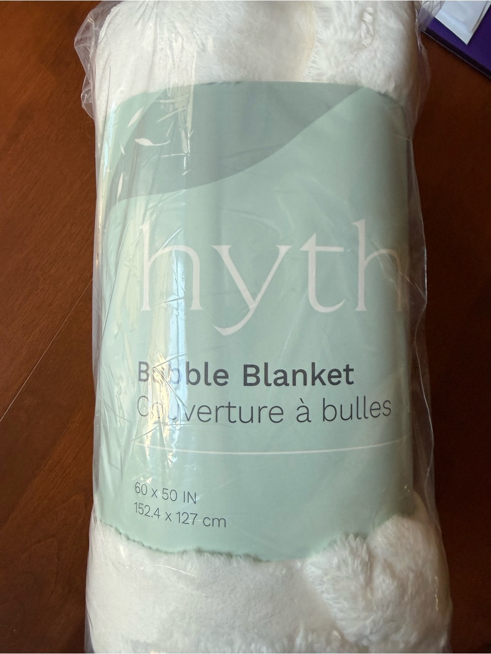 Hythe Cream Bubble Blanket - Plush Throw